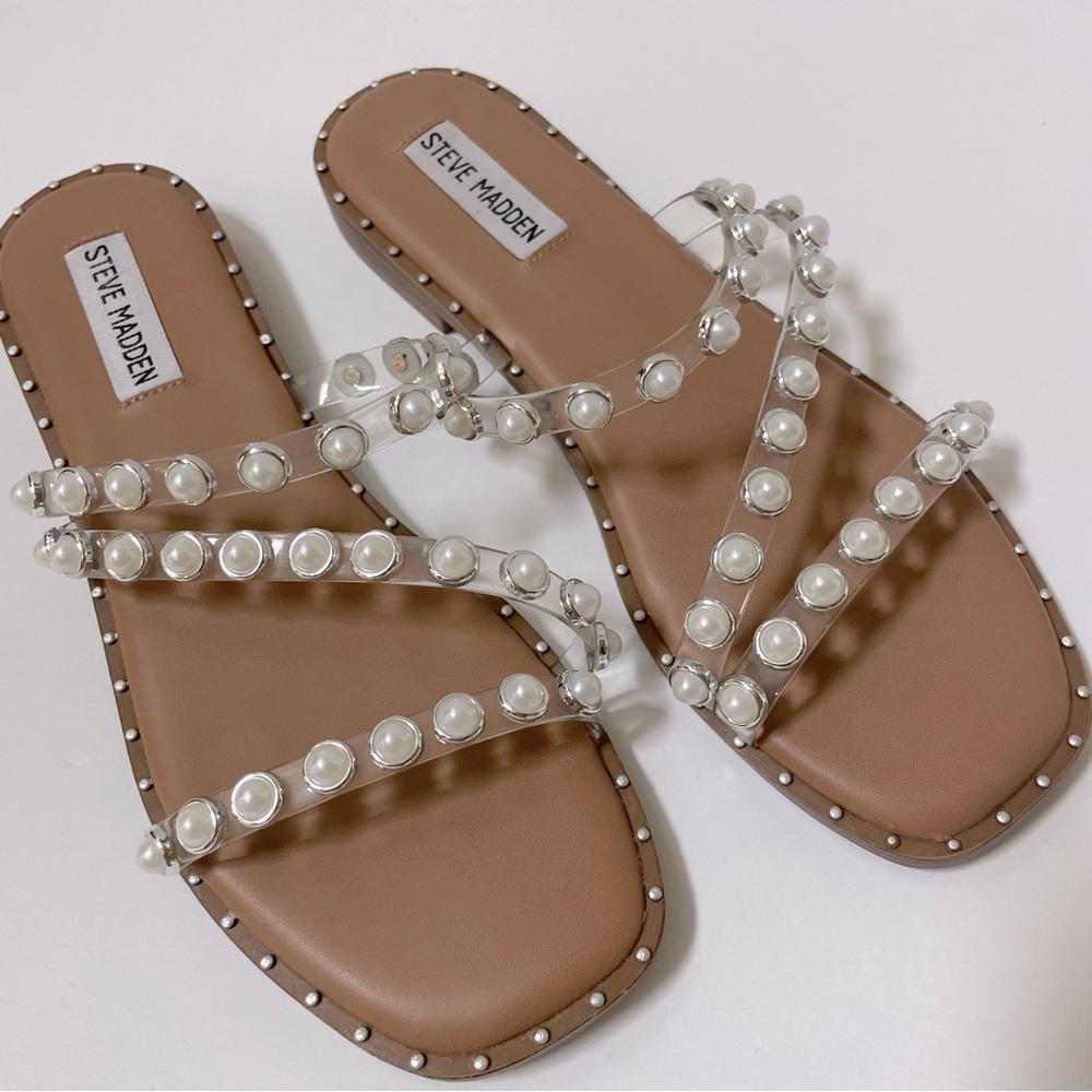 Steve Madden Skyler Studded Pearl Embellished Square Toe Flat Sandals Size 7.5